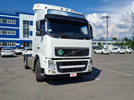 2012 Volvo FH, белый, 3400000 рублей, вид 2