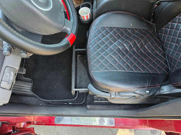 2009 Renault Scenic II Рестайлинг, красный - вид 9