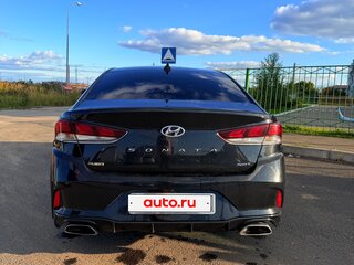 2019 Hyundai Sonata VII (LF) Рестайлинг, чёрный, 1950000 рублей, вид 5