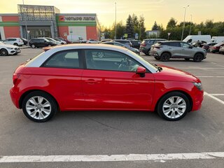 2011 Audi A1 I (8X), красный, 990000 рублей, вид 4