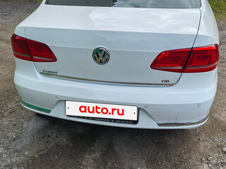 2011 Volkswagen Passat B7, белый, 1500000 рублей, вид 3