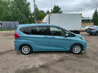 2019 Honda Freed II, голубой, 1360000 рублей, вид 4
