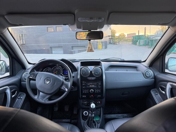 2016 Renault Duster I Рестайлинг, зелёный, 1100000 рублей - вид 10