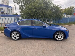 2021 Lexus IS 300 III Рестайлинг 2, синий, 3800000 рублей, вид 4