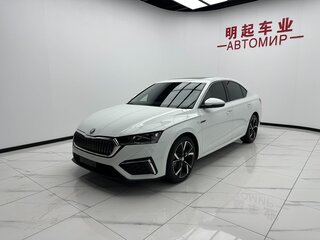 2023 Skoda Octavia IV (A8), белый, 2000000 рублей, вид 1