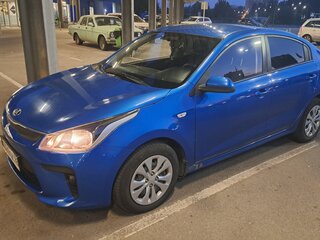 2019 Kia Rio IV, синий, 1400000 рублей, вид 3