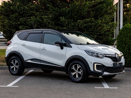 2021 Renault Kaptur I Рестайлинг, белый, 1625000 рублей, вид 3