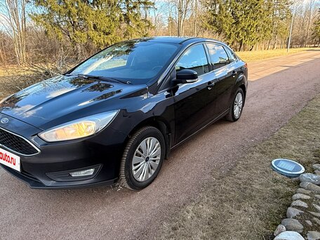 2017 Ford Focus III Рестайлинг, чёрный, 890000 рублей, вид 1