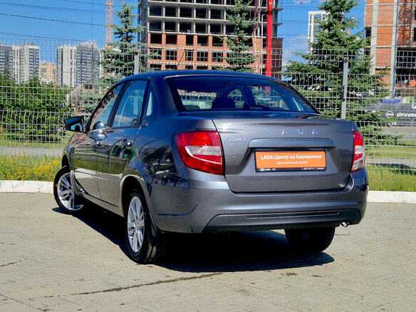 2026 Lada (ВАЗ) Granta I Рестайлинг, серый, 1238000 рублей - вид 6