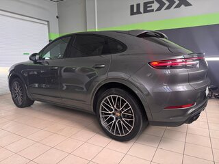 2021 Porsche Cayenne S Coupé III, серый, 6000000 рублей, вид 4