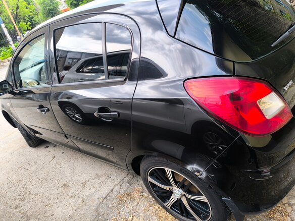 2007 Opel Corsa D, чёрный, 450000 рублей - вид 3