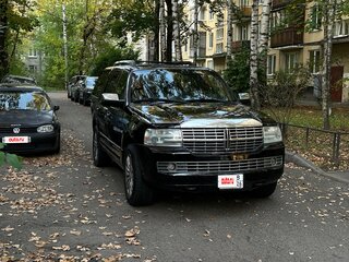 2006 Lincoln Navigator III, чёрный, 1300000 рублей, вид 2