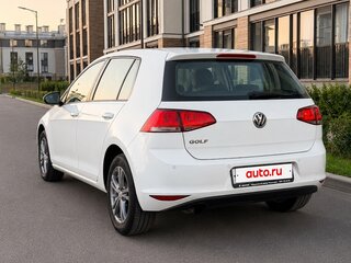 2014 Volkswagen Golf VII, белый, 950000 рублей, вид 3