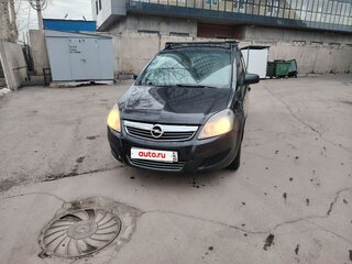 2013 Opel Zafira B Рестайлинг, чёрный, 620000 рублей, вид 1