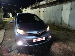2012 Toyota Vitz III (XP130), голубой, 600000 рублей, вид 2