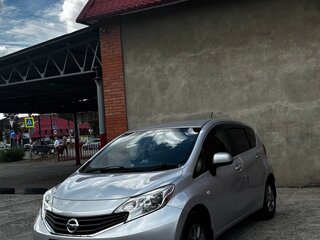 2014 Nissan Note II, серебристый, 800000 рублей, вид 1