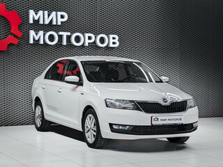 2019 Skoda Rapid I Рестайлинг, белый, 1150000 рублей, вид 3