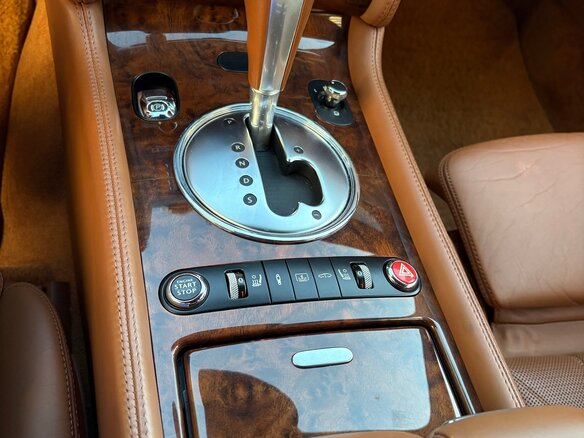 2005 Bentley Continental Flying Spur, серый - вид 20