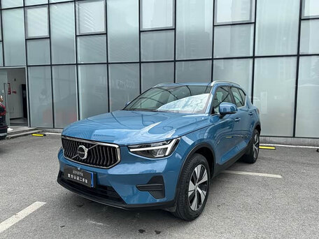 2024 Volvo XC40 I Рестайлинг, синий, 3293040 рублей, вид 1