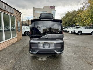 2015 Honda Stepwgn V, серый, 1799000 рублей, вид 3