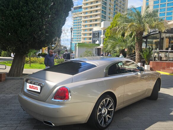 2021 Rolls-Royce Wraith, бежевый, 35000000 рублей - вид 7