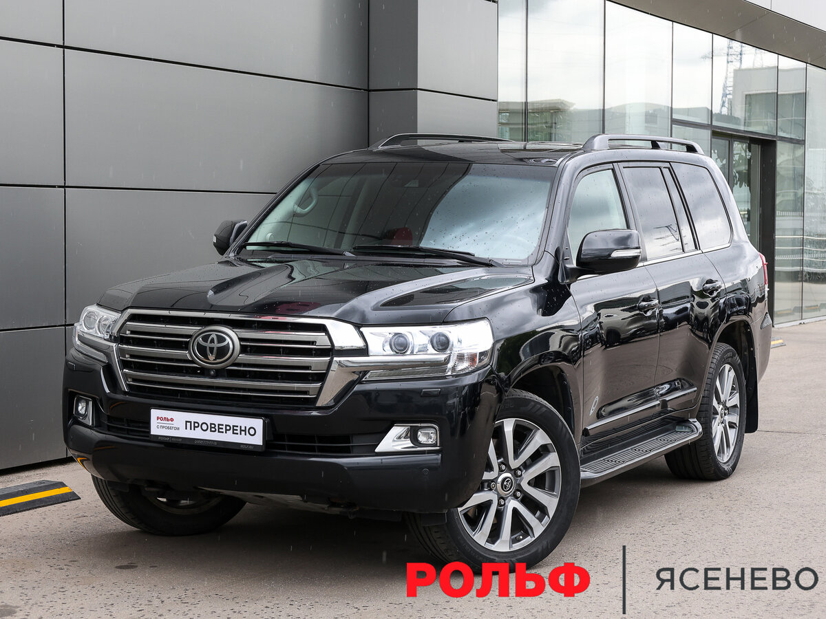 Открыть фотографии: Toyota Land Cruiser 200 Series Рестайлинг 2