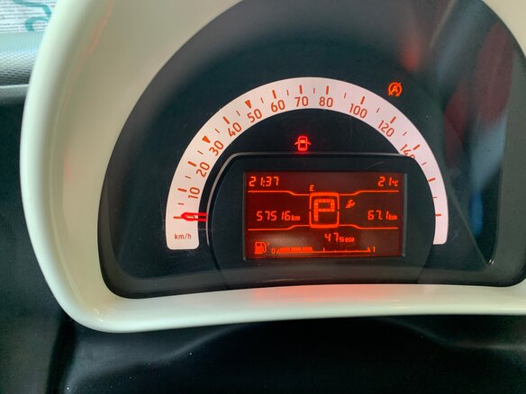 2017 Smart Fortwo III, красный, 1300000 рублей - вид 20