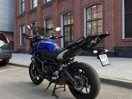 2017 Yamaha MT-09 Tracer (FJ-09), синий, 855000 рублей, вид 4