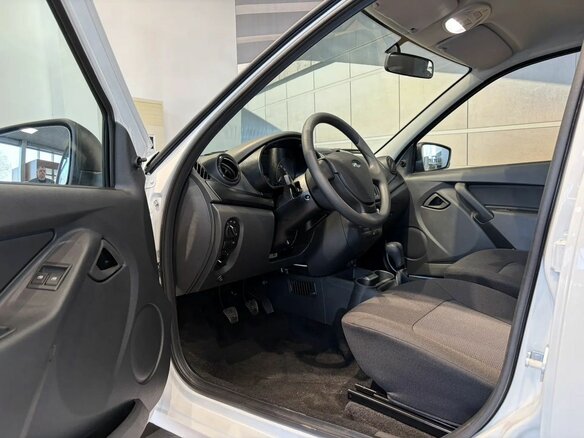 2026 Lada (ВАЗ) Granta I Рестайлинг, белый, 850000 рублей - вид 8