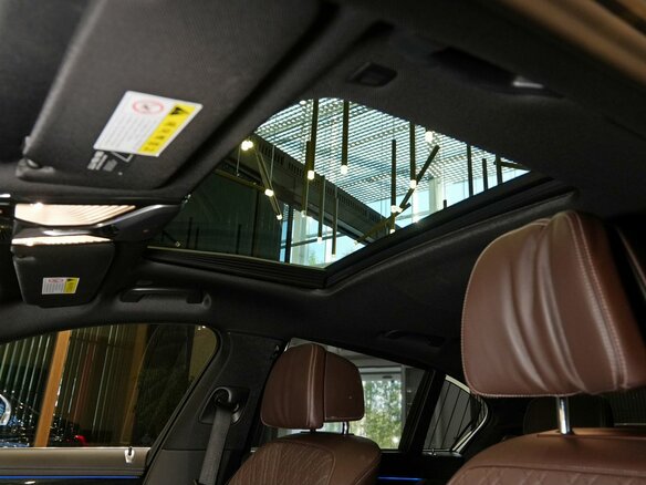 2020 BMW 7 серии 740d xDrive VI (G11/G12) Рестайлинг, чёрный, 8010000 рублей - вид 11