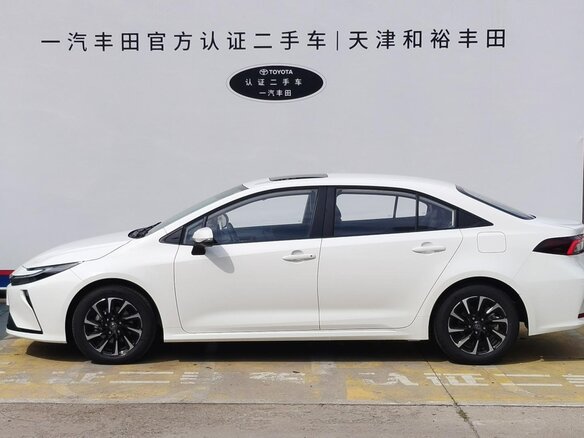 2026 Toyota Corolla XII (E210) Рестайлинг 2, белый, 2150002 рублей - вид 1
