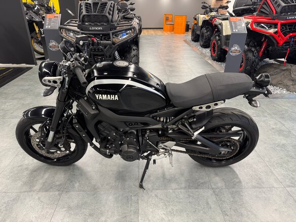 2017 Yamaha XSR900, чёрный, 820000 рублей - вид 1