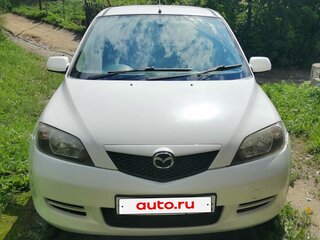 2004 Mazda Demio II (DY), белый, 270000 рублей, вид 1