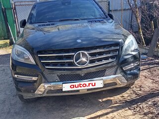 2015 Mercedes-Benz M-Класс 300 III (W166), чёрный, 3500000 рублей, вид 1