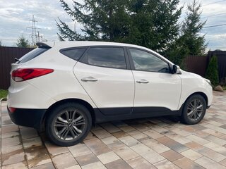 2014 Hyundai ix35 I Рестайлинг, белый, 1350000 рублей, вид 4