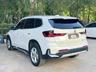 2023 BMW X1 Long 20Li sDrive III (U11/U12), белый, 2642000 рублей, вид 3