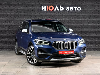 2021 BMW X1 20i xDrive II (F48) Рестайлинг, синий, 3100000 рублей, вид 3