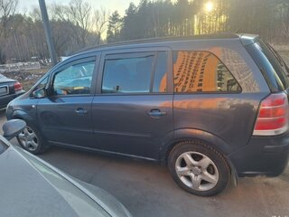 2006 Opel Zafira B, серый, 550000 рублей, вид 3