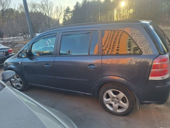 2006 Opel Zafira B, серый, 550000 рублей - вид 2