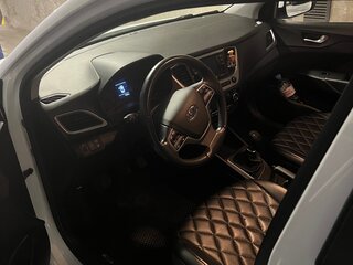 2017 Hyundai Solaris II, белый, 1100000 рублей, вид 4