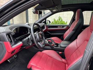 2023 Porsche Cayenne III Рестайлинг, чёрный, 13300000 рублей, вид 5