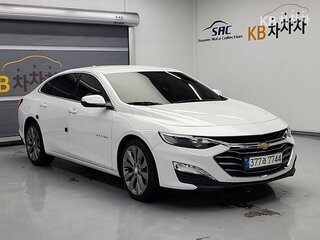 2022 Chevrolet Malibu IX Рестайлинг, белый, 1550000 рублей, вид 4