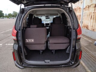 2022 Honda Freed II Рестайлинг, чёрный, 2300000 рублей, вид 2