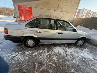 1988 Volkswagen Passat B3, серебристый, 75000 рублей, вид 2