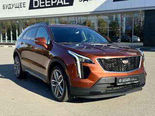 2020 Cadillac XT4 I, оранжевый, 3600000 рублей, вид 3