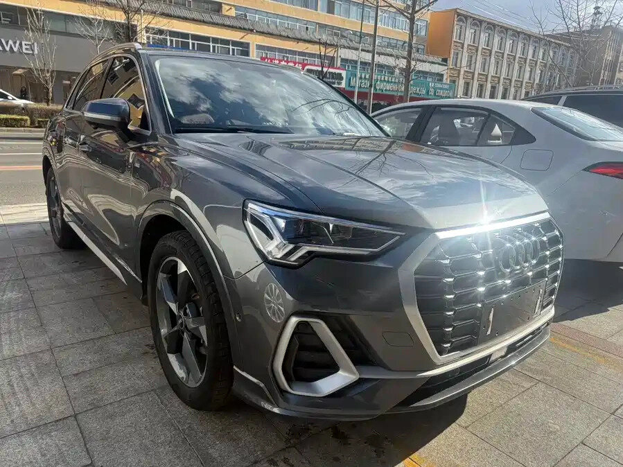 Открыть фотографии: Audi Q3 II (F3)