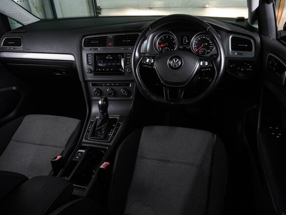 2013 Volkswagen Golf VII, красный, 1245000 рублей - вид 5
