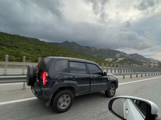 2023 Lada (ВАЗ) Niva Travel I, зелёный, 1150000 рублей, вид 4