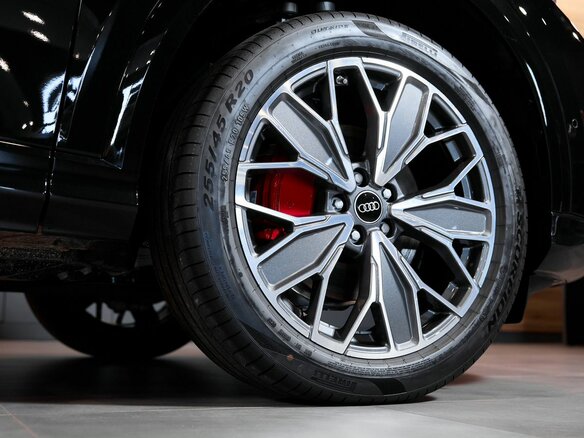 2026 Audi Q5 L III (GU), чёрный - вид 18