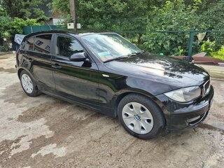 2008 BMW 1 серии 118i I (E81/E82/E87/E88) Рестайлинг, чёрный, 565000 рублей, вид 3